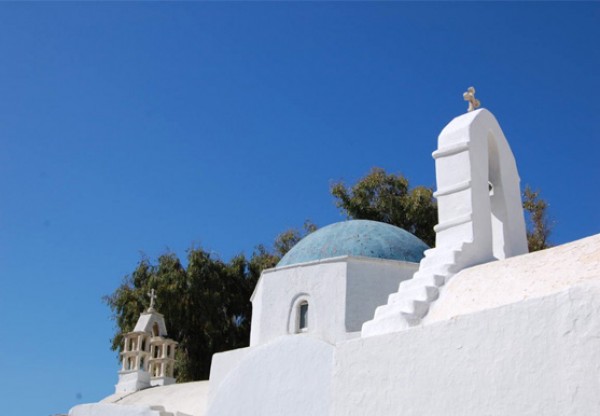 Spend an Amazing Easter on the Island of Mykonos